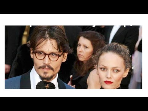  Vanessa Paradis se fait du mouron pour Johnny Depp, sa carrière a pris à sale coup 