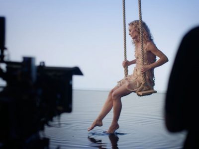 Vanessa Paradis sur le tournage de ‘Ces Mots Simples’ - CHANEL