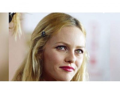 Vanessa Paradis «blâme» Amber Heard, sa réplique cinglante | NATICIAS CHAUDES 24/7