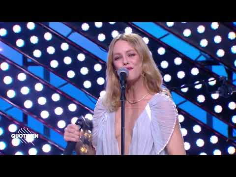  Vanessa Paradis La plage en live pour Quotidien 