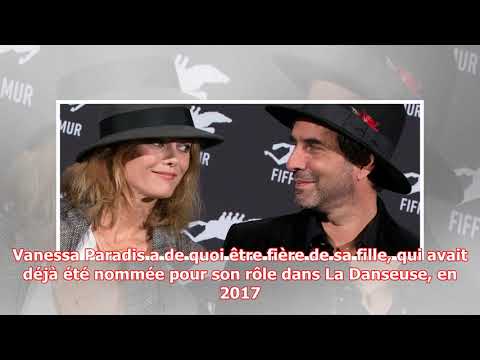  Vanessa Paradis et Samuel Benchetrit heureux : Lily-Rose Depp et Jules Benchetrit ont déjà franch... 