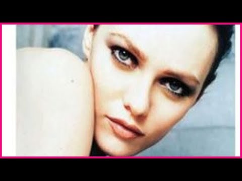  Vanessa Paradis tape dans l’oeil de Pascal Obispo, il en était obsédé - HOLA news 