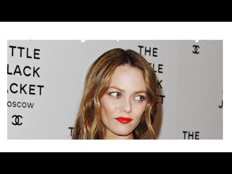  Vanessa Paradis « redevable » à Winona Ryder, son couple « sauvé » grâce à l’américaine 