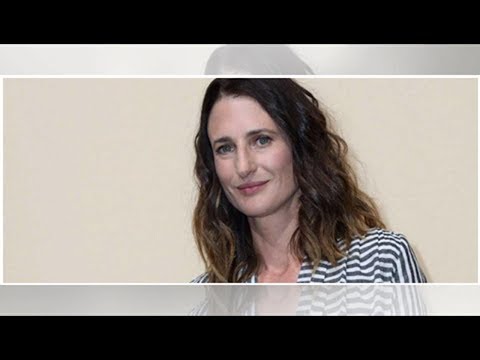  Camille Cottin : cette rencontre avec Vanessa Paradis et Miou Miou qui l’a rassurée2/3/2019 