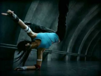 Nike Boutiques "Keep Up" Sofia Boutella - Gazelle dans Kingsman: Les services secrets