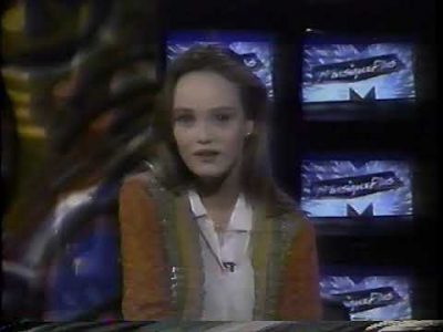 Vanessa Paradis - Petit clip Musique Plus - 1992