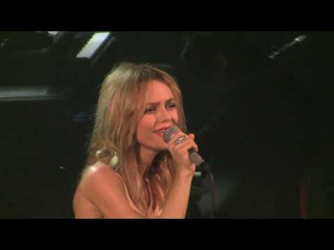  Vanessa Paradis @ Casino de Paris 10   La Chanson des vieux cons 