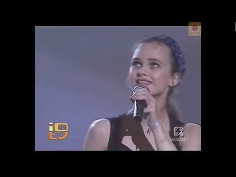  Vanessa Paradis  - Joe le taxi 