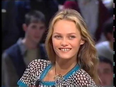 Vanessa Paradis Un Amour ... interview partie 1 @ NPA, 12 mars 97