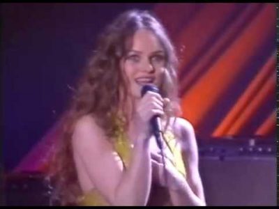 Vanessa Paradis en Concert (1996) - 07 - En attente de mon homme (Lou Reed)