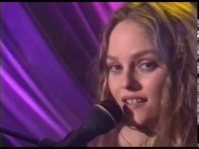 Vanessa Paradis en Concert (1996) - 11 - Seul arc-en-ciel (Kravitz | Kravitz-Hirsh)