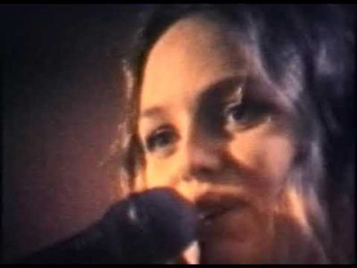 Vanessa Paradis en Concert (1996) - 16 - Les cactus (Lanzman | Dutronc)