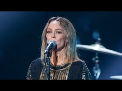 Vanessa Paradis enfant star, elle se confie sur ses débuts difficiles