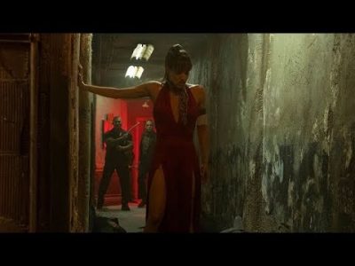 Scène de combat de SOFIA BOUTELLA à l'HÔTEL ARTEMIS (2018)