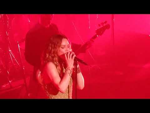  Vanessa Paradis 24/06/2019 Medley "VAnessa PAradis" Album Lenny Kravitz 