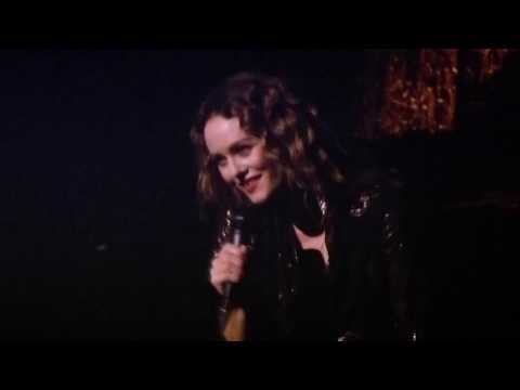  Vanessa Paradis Ces mots simples live@Cirque Royal 31-05-2019 