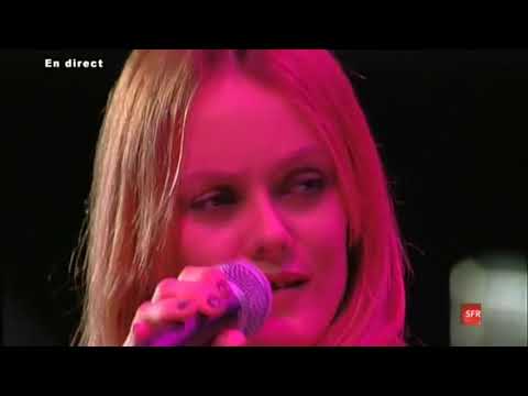  Vanessa Paradis - Dis Lui Toi Que Je T'Aime (Live 2009) 