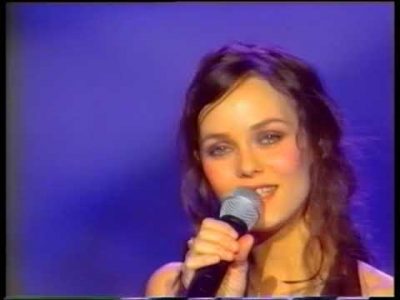 Vanessa Paradis Pourtant @ Tapis Rouge, 4 feb 01