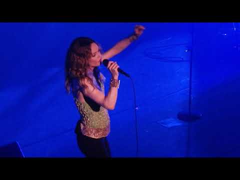  Vanessa Paradis olymia 24/06/2019 "Il y a" 