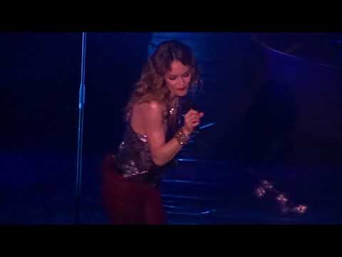  bises de vue à Vanessa Paradis - Forum de Liège 2019 - les Sources 