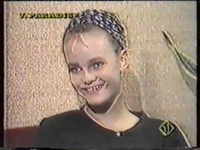 Entretien de Vanessa Paradis @ Deejay, 1988