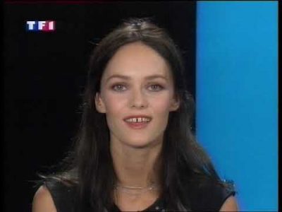 Interview de Vanessa Paradis @ 7 à 8, 22 octobre 2000