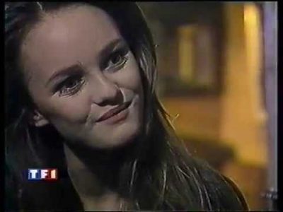 Interview de Vanessa Paradis sur TF1 News, le 27 mai 90