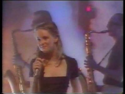 Vanessa Paradis Joe Le Taxi @ TOTP, 2e comparution, 10 mars 88