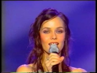 Vanessa Paradis Pourtant @ Tapis Rouge, 4 février 2001