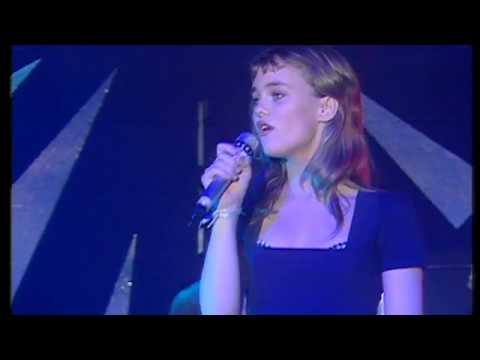  Vanessa Paradis - Joe le taxi (1988) 