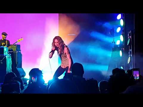  Vanessa Paradis ♦ Lyon - Les Nuits de Fourvière 2019 • Love Song 