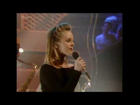  Vanessa Paradis - Joe Le Taxi (Studio, TOTP) 