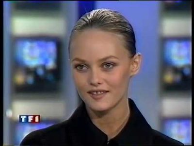 Vanessa Paradis 1997 03 19 Interview @ TF1 News